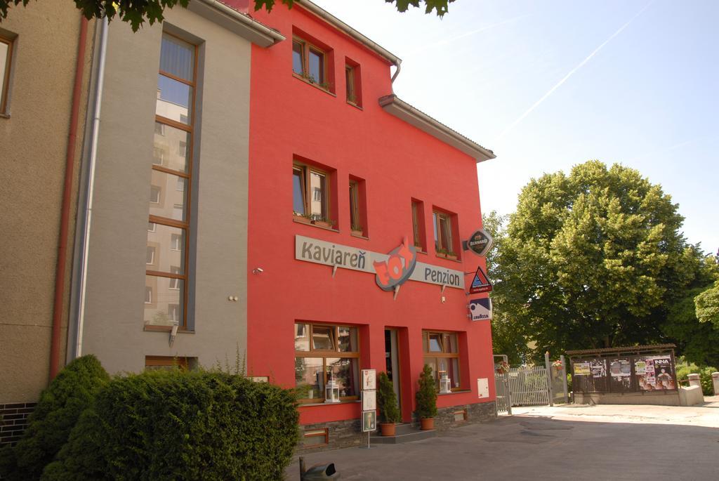Penzion Fox Nemšová Extérieur photo